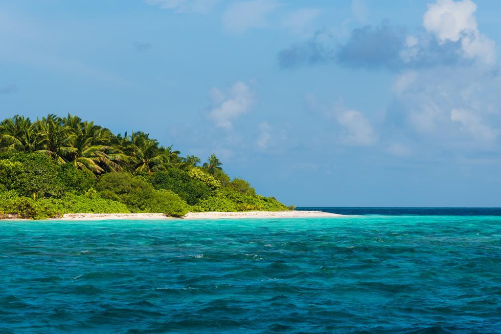 Villa Kamadhoo Exterior photo