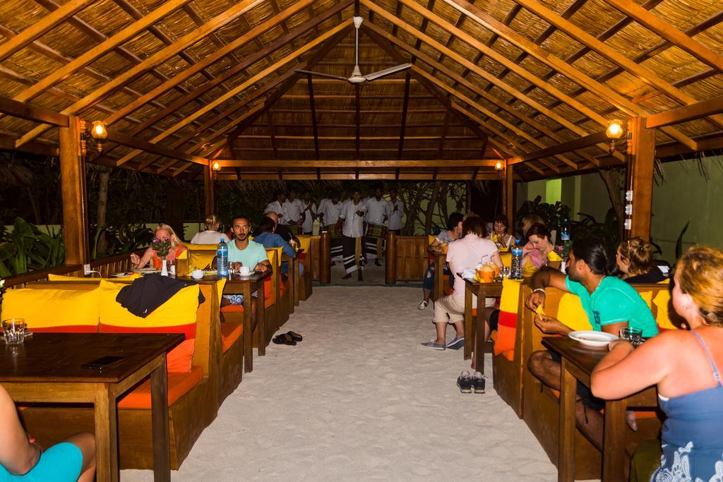 Villa Kamadhoo Exterior photo