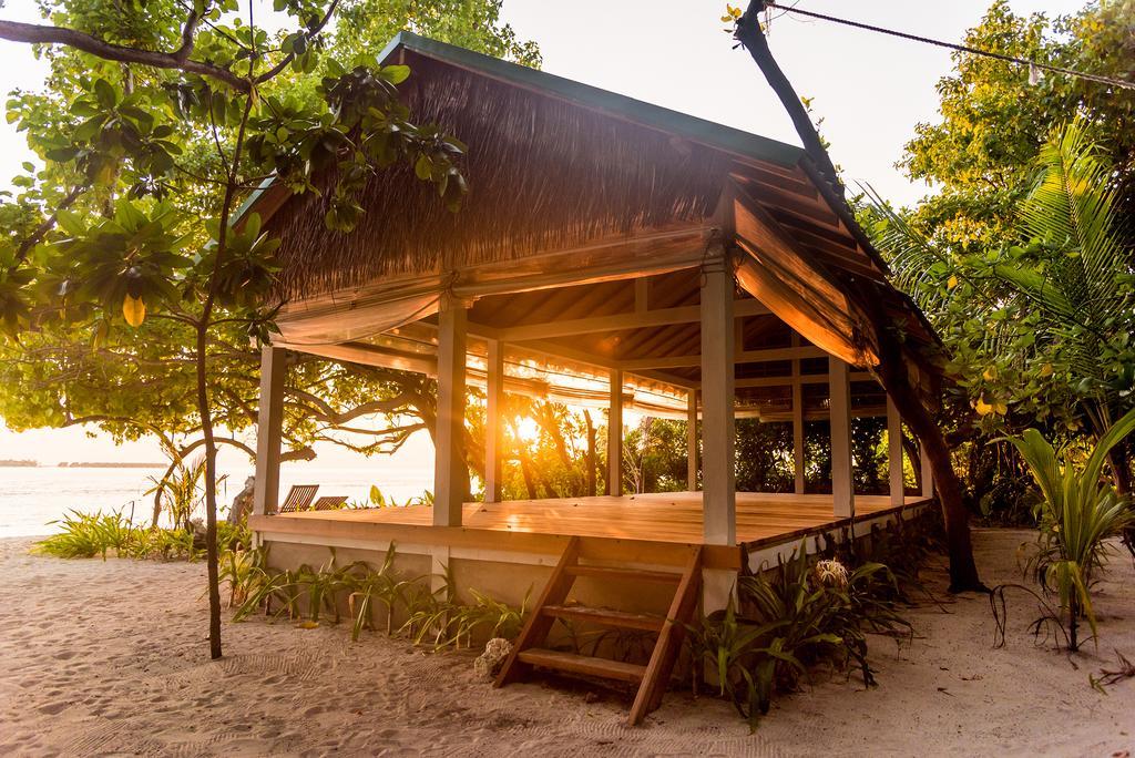 Villa Kamadhoo Exterior photo