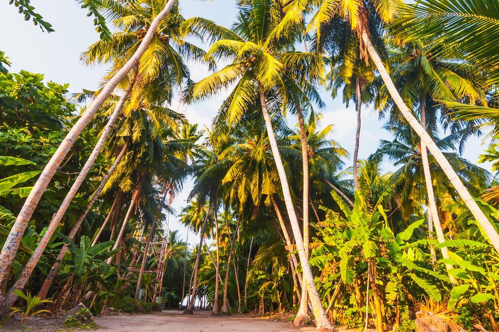 Villa Kamadhoo Exterior photo
